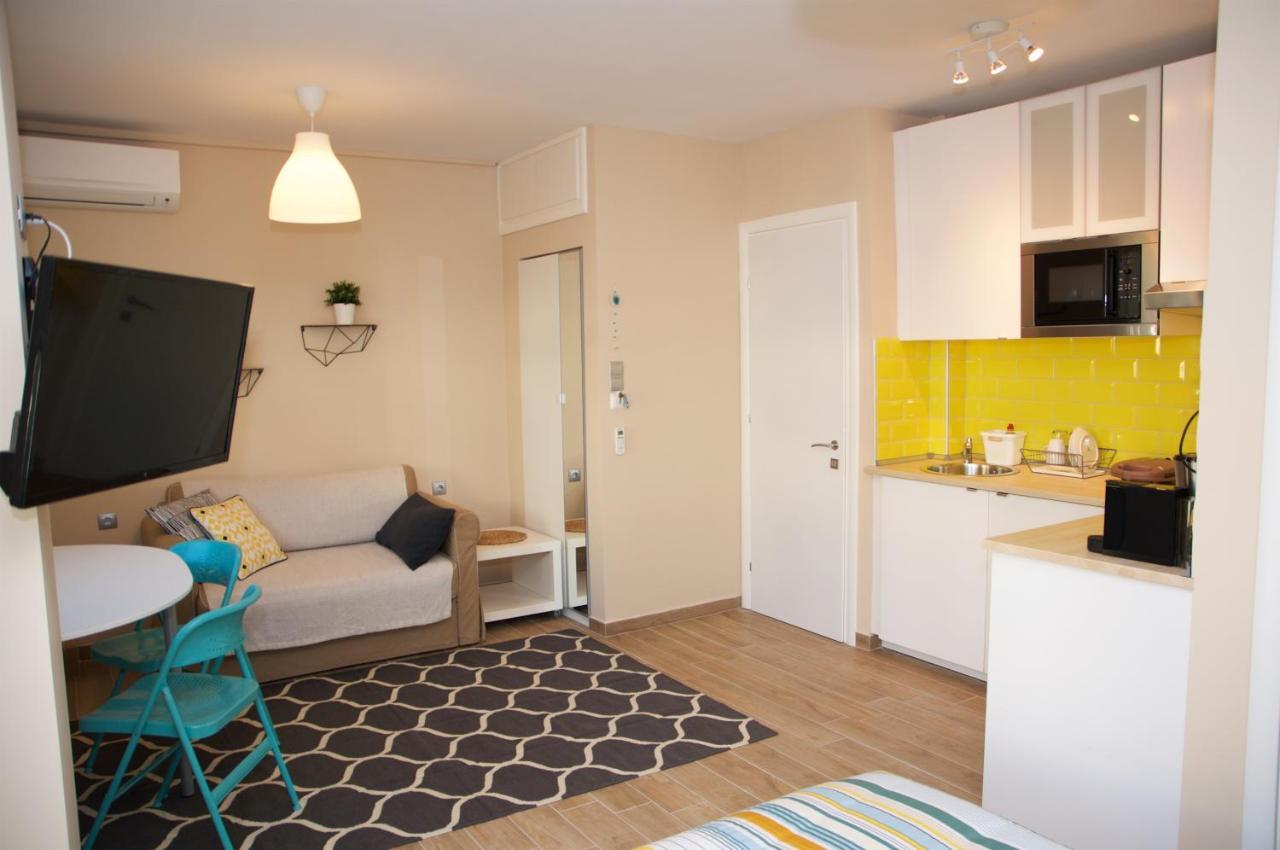 Super Cute & Cozy Mini Studios In City Center Салоники Экстерьер фото